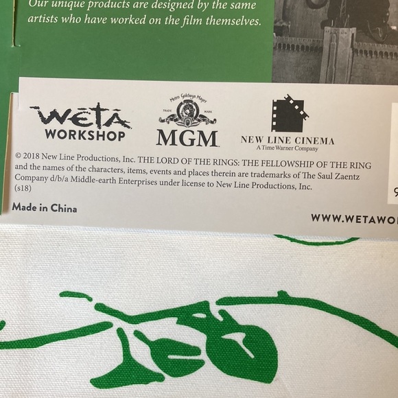 Weta Workshop Tea Towel NWT Simple Pleasures of The Shire Lord Of The Rings - Picture 9 of 14